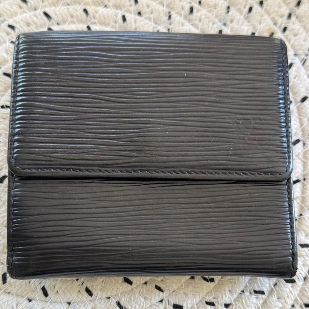 Louis Vuitton LV Elise Epi Trifold Black Leather Compact Wallet